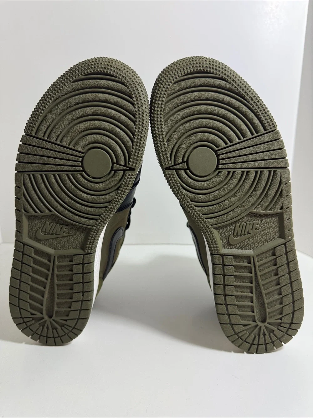 Nike Air Jordan Mid-Top Sneakers in Olive Green and Black Youth Size 5Y
